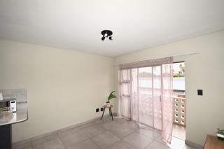 2 Bedroom Property for Sale in Ravenswood Gauteng