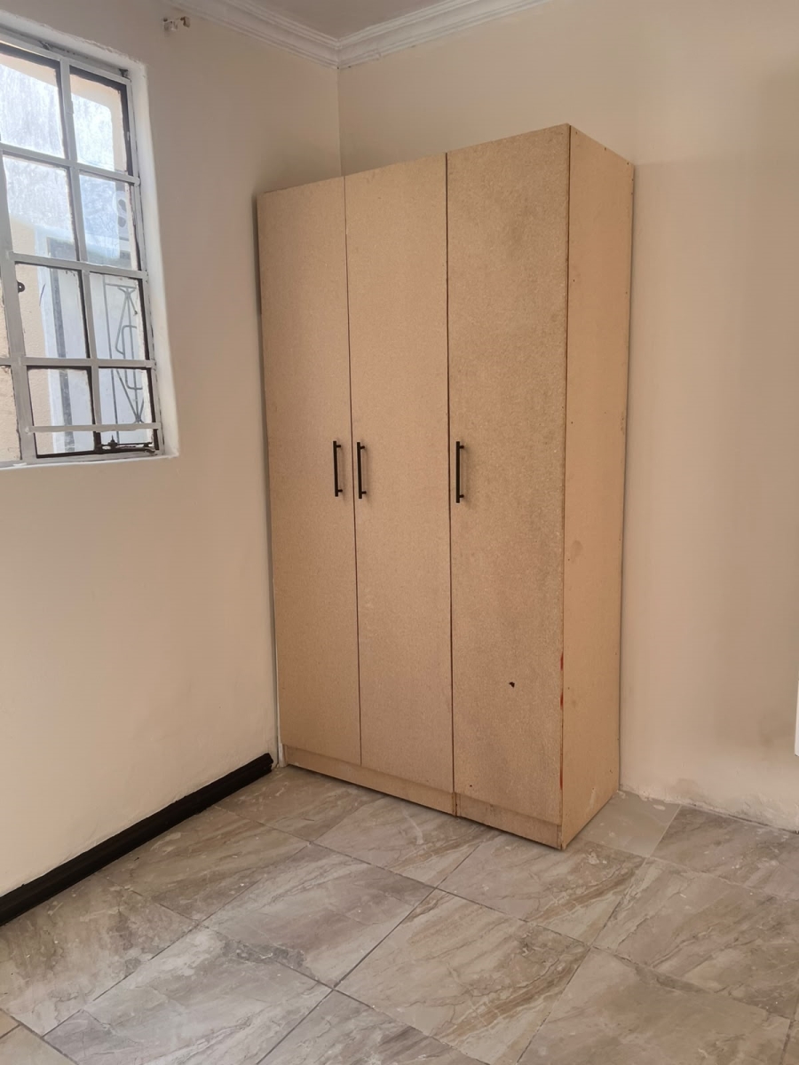 Room for rent in Glen Austin Gauteng. Listed by PropertyCentral