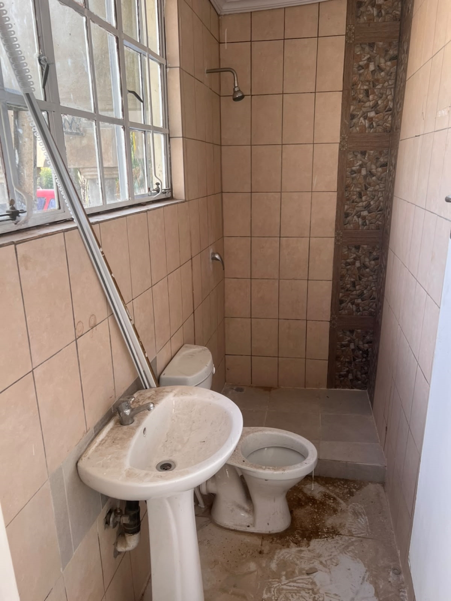 Room for rent in Glen Austin Gauteng. Listed by PropertyCentral