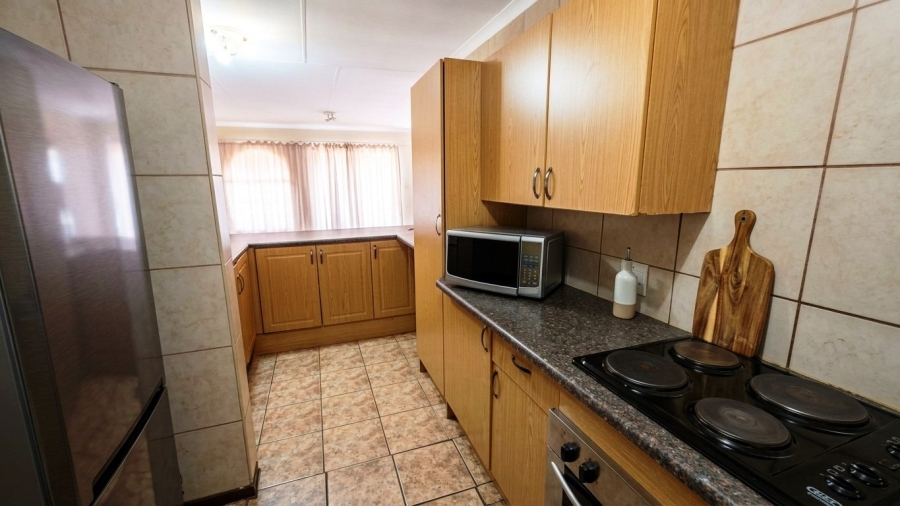 2 Bedroom Property for Sale in Doornpoort Gauteng