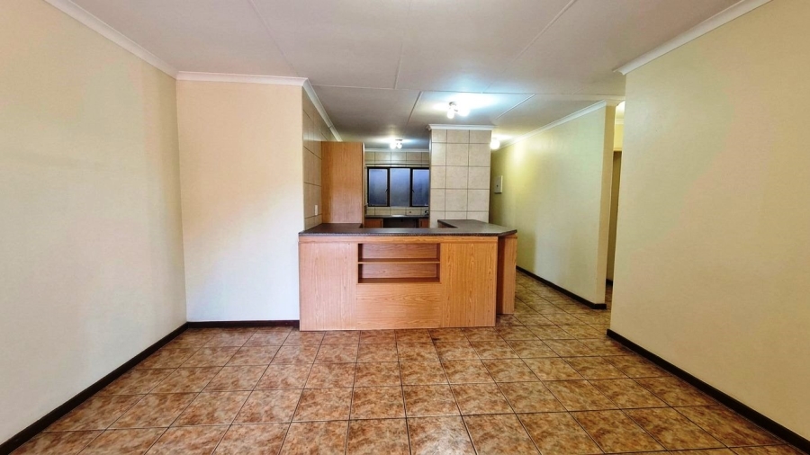 2 Bedroom Property for Sale in Doornpoort Gauteng