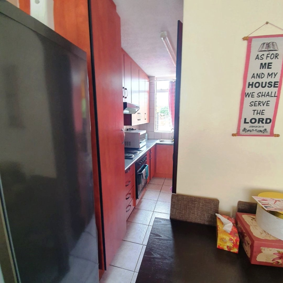 2 Bedroom Property for Sale in Pretoria North Gauteng