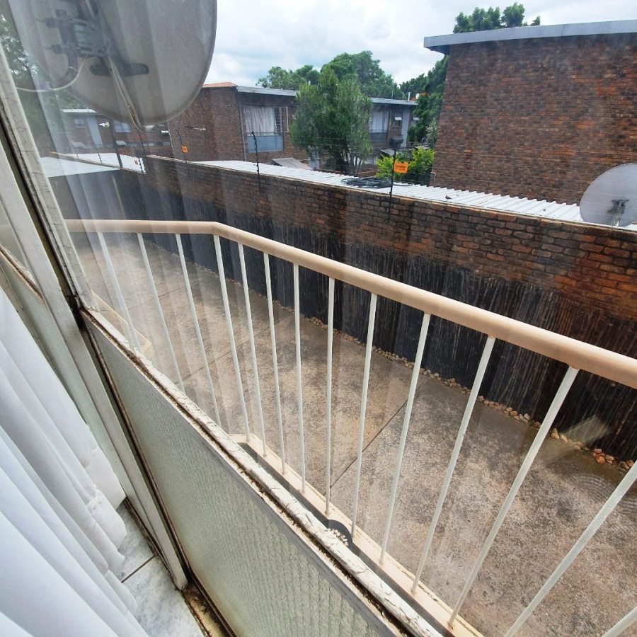 2 Bedroom Property for Sale in Pretoria North Gauteng