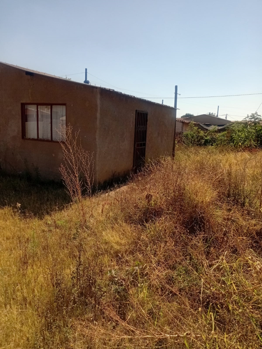 2 Bedroom Property for Sale in Nellmapius Gauteng