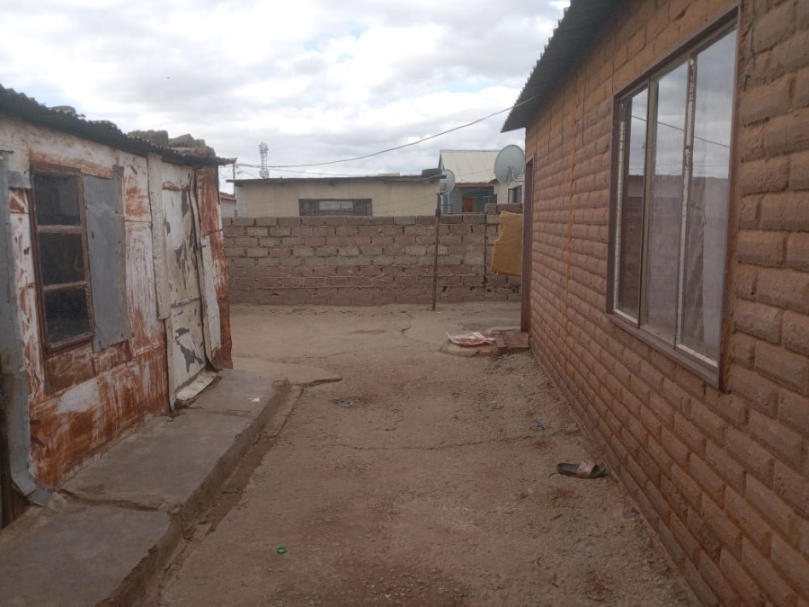 2 Bedroom Property for Sale in Mamelodi East Gauteng