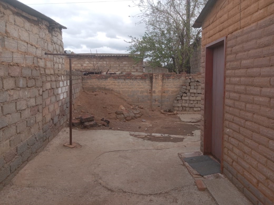 2 Bedroom Property for Sale in Mamelodi East Gauteng