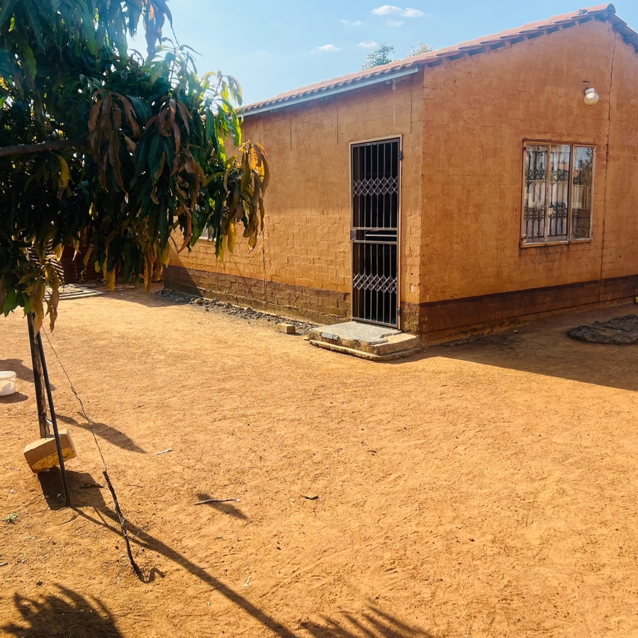 2 Bedroom Property for Sale in Soshanguve South Ext 9 Gauteng