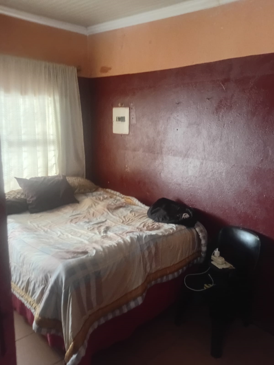 3 Bedroom Property for Sale in Soshanguve FF Gauteng