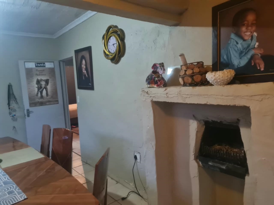 2 Bedroom Property for Sale in Snake Park Gauteng