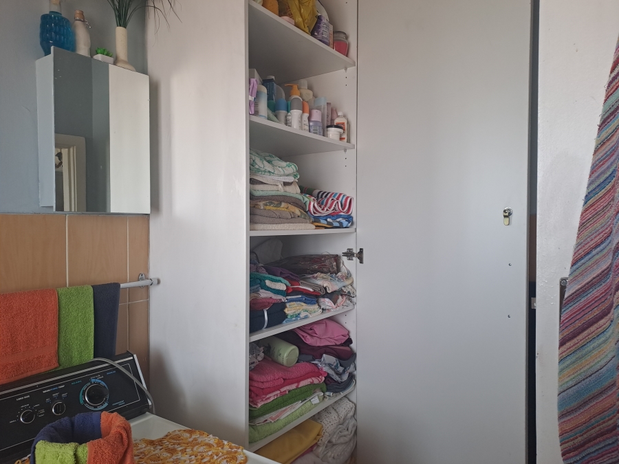 1 Bedroom Property for Sale in Springs Central Gauteng