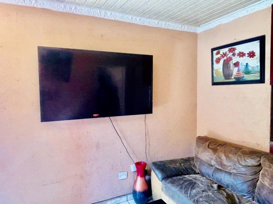 3 Bedroom Property for Sale in Fleurhof Gauteng