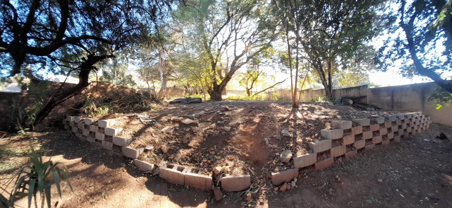 To Let 4 Bedroom Property for Rent in Mountain View Gauteng