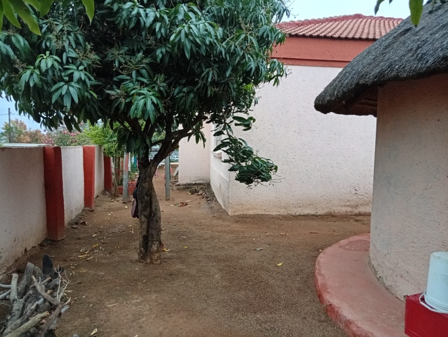 8 Bedroom Property for Sale in Klipgat Gauteng