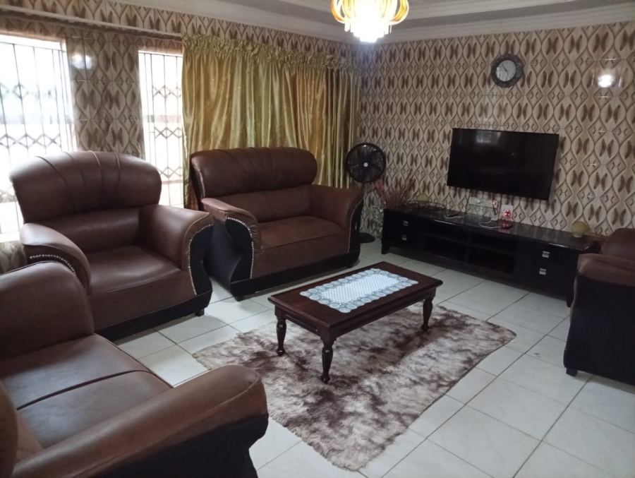 8 Bedroom Property for Sale in Klipgat Gauteng