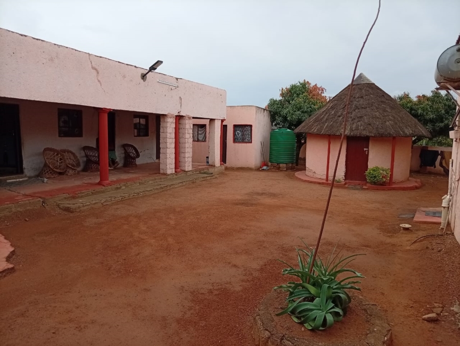 8 Bedroom Property for Sale in Klipgat Gauteng
