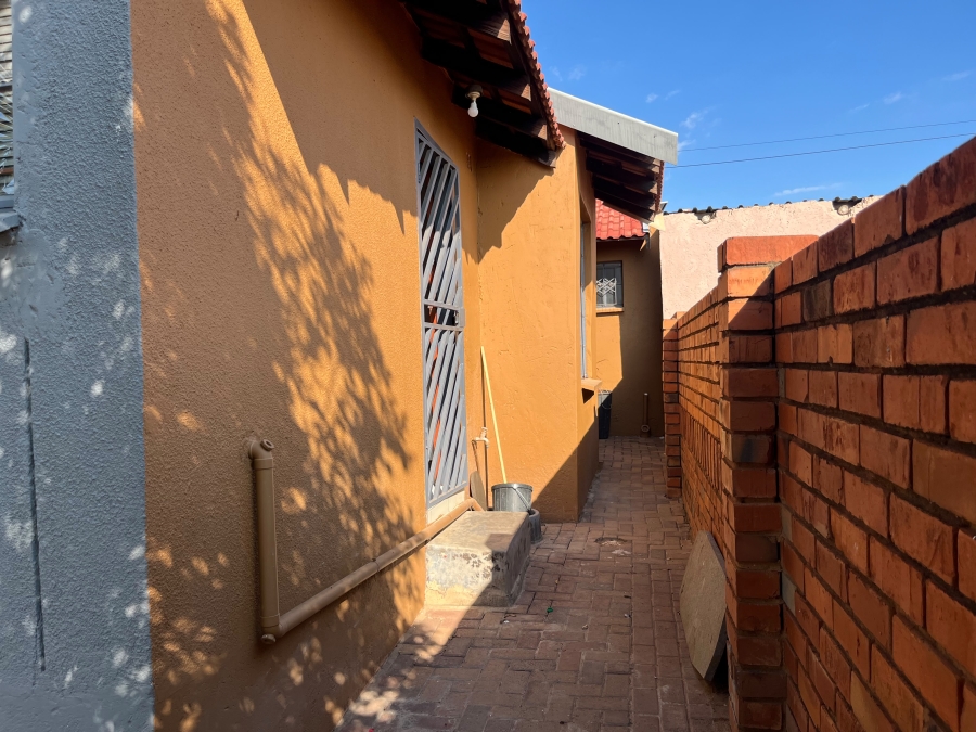 3 Bedroom Property for Sale in Mabopane Gauteng