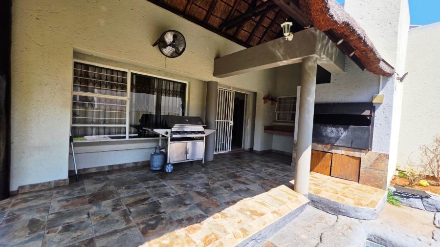 3 Bedroom Property for Sale in Doornpoort Gauteng