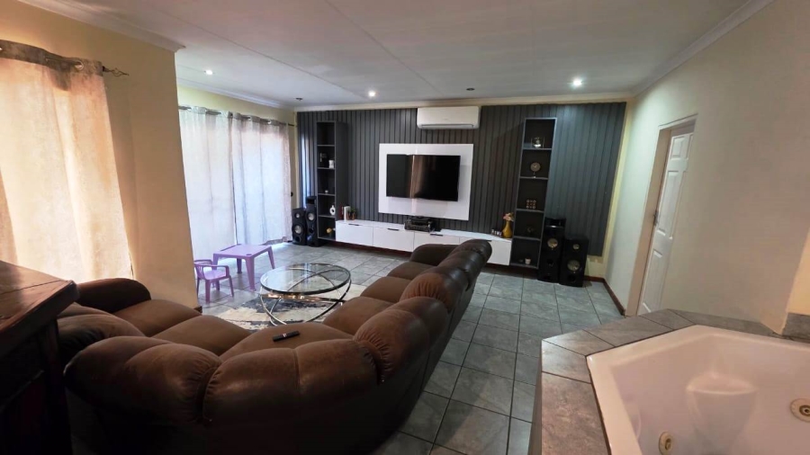 3 Bedroom Property for Sale in Doornpoort Gauteng