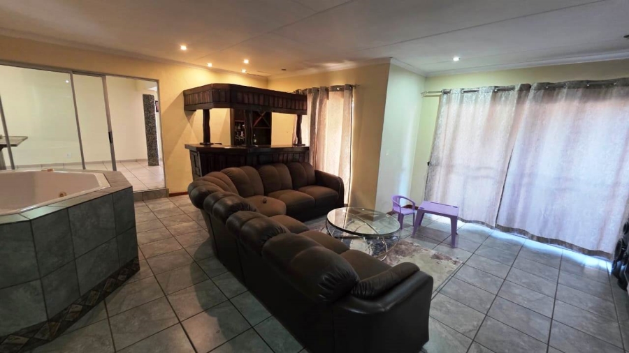 3 Bedroom Property for Sale in Doornpoort Gauteng