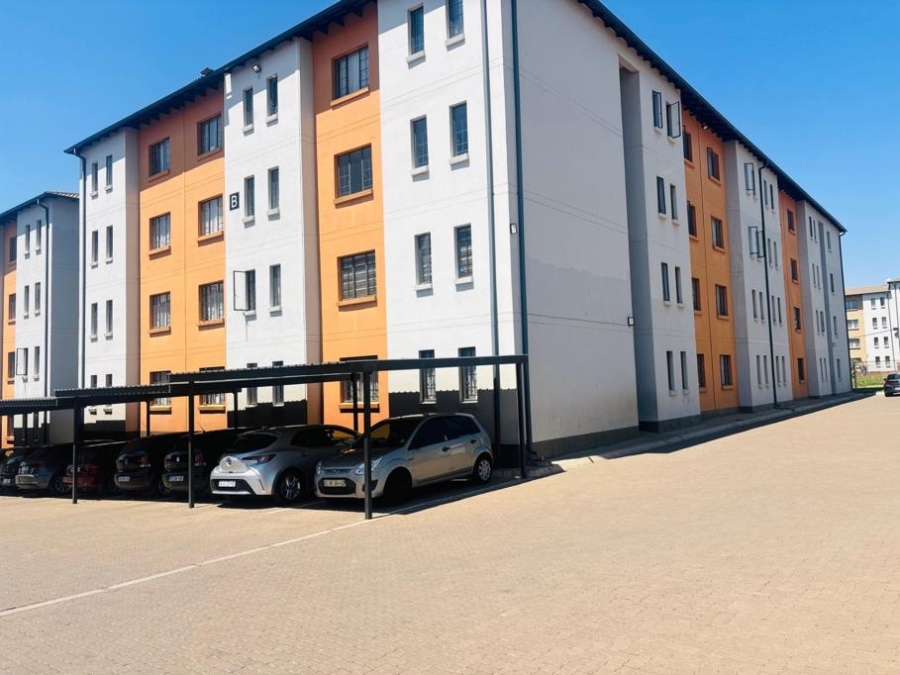 2 Bedroom Property for Sale in Fleurhof Gauteng