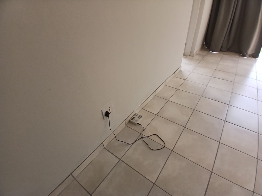 1 Bedroom Property for Sale in Doringkloof Gauteng