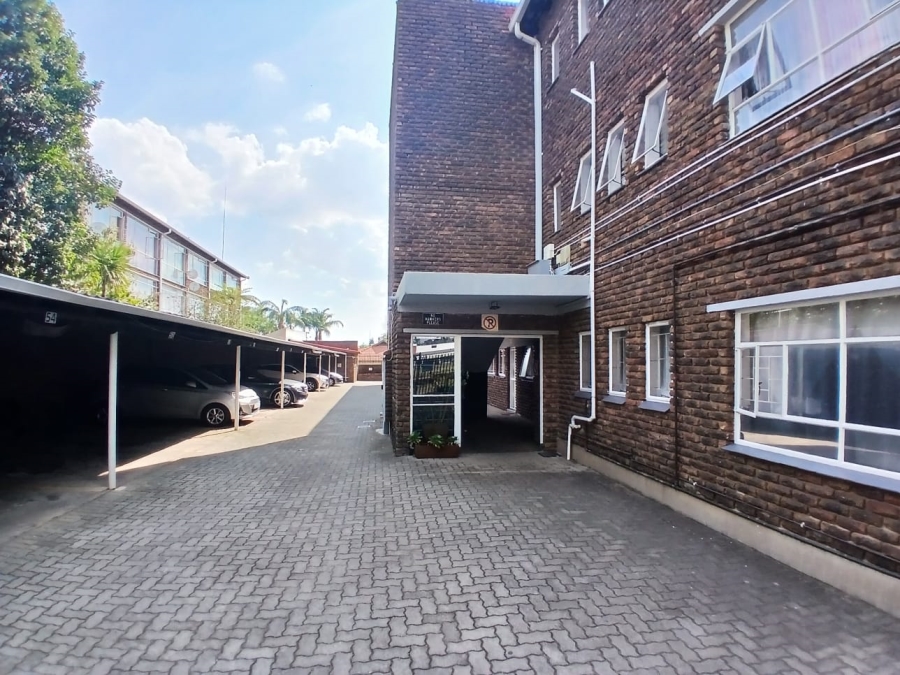 1 Bedroom Property for Sale in Doringkloof Gauteng