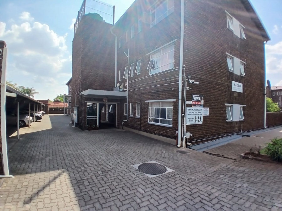 1 Bedroom Property for Sale in Doringkloof Gauteng