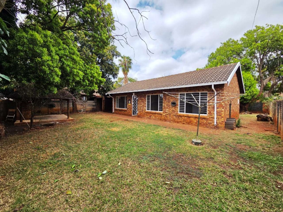 2 Bedroom Property for Sale in Doornpoort Gauteng