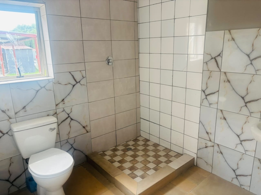 To Let 1 Bedroom Property for Rent in Florida Gauteng