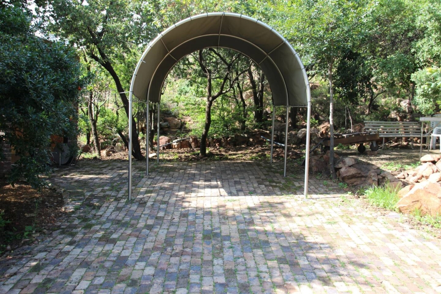 To Let 2 Bedroom Property for Rent in Bronberg Gauteng