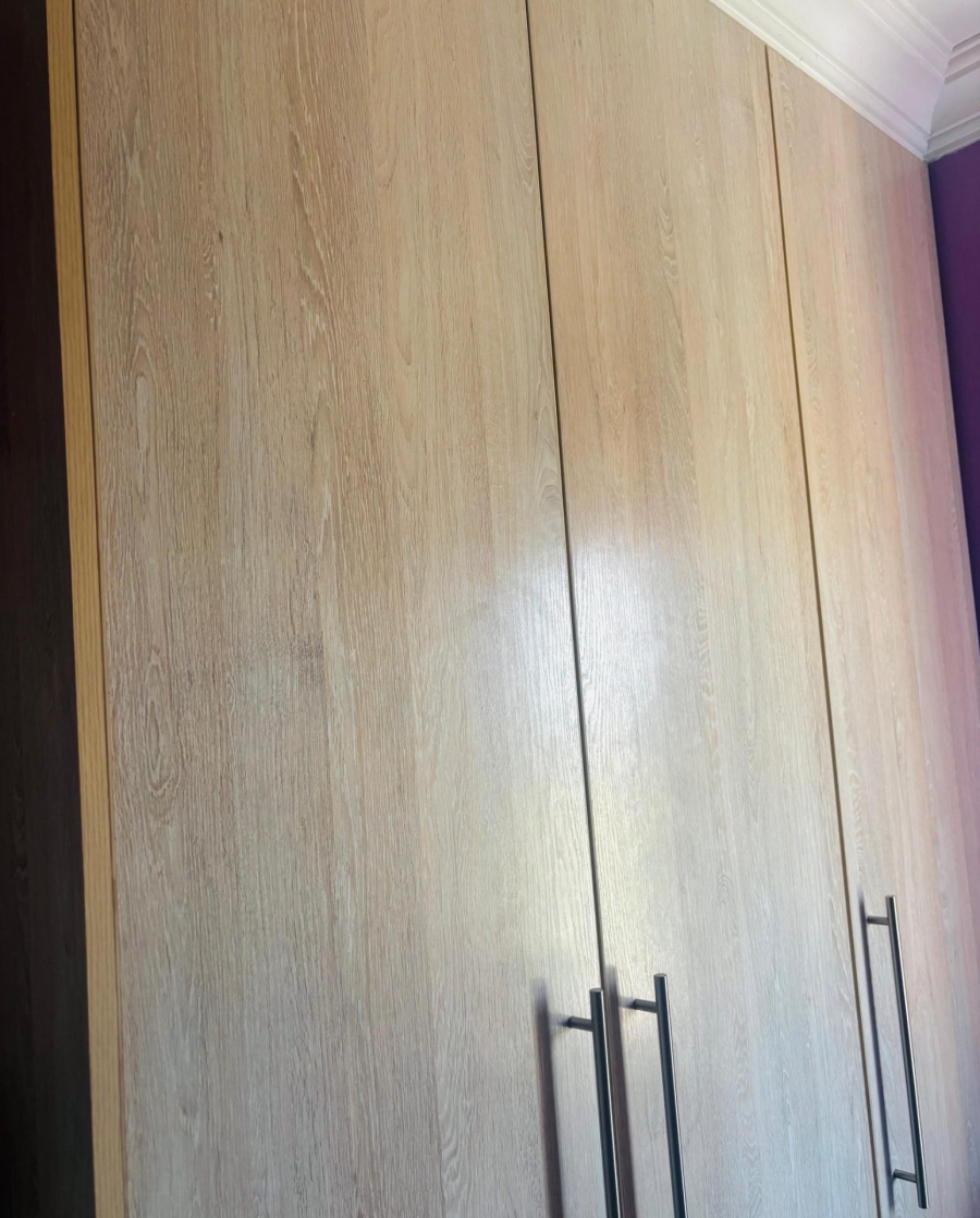 To Let 2 Bedroom Property for Rent in Fleurhof Gauteng