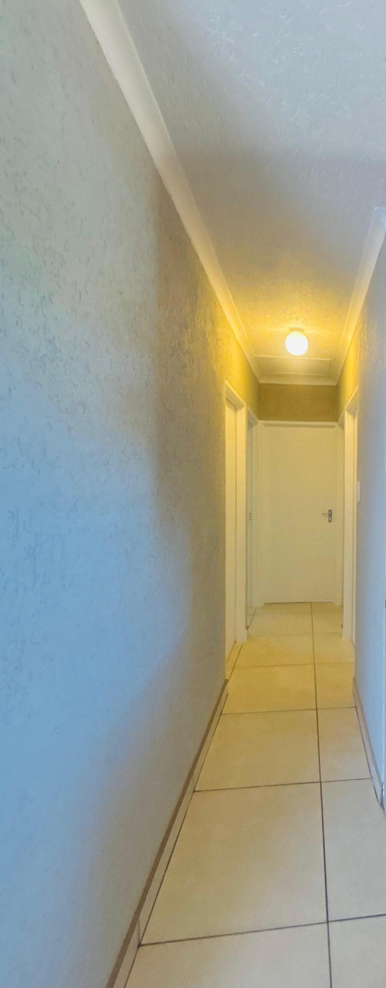 3 Bedroom Property for Sale in Fleurhof Gauteng
