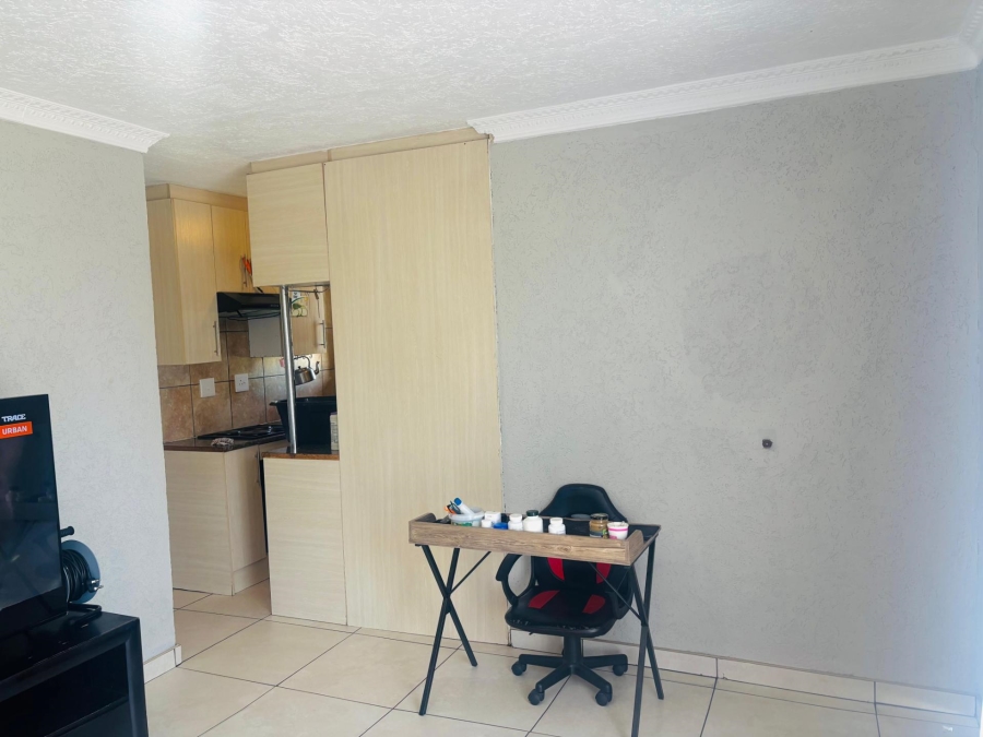 3 Bedroom Property for Sale in Fleurhof Gauteng