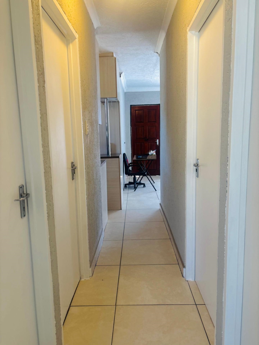 3 Bedroom Property for Sale in Fleurhof Gauteng