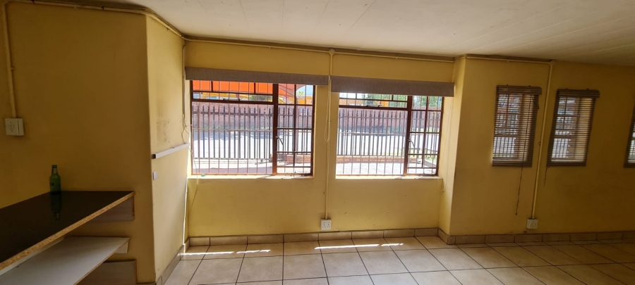 To Let 0 Bedroom Property for Rent in Anderbolt Gauteng