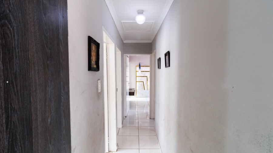 3 Bedroom Property for Sale in Blue Hills Gauteng