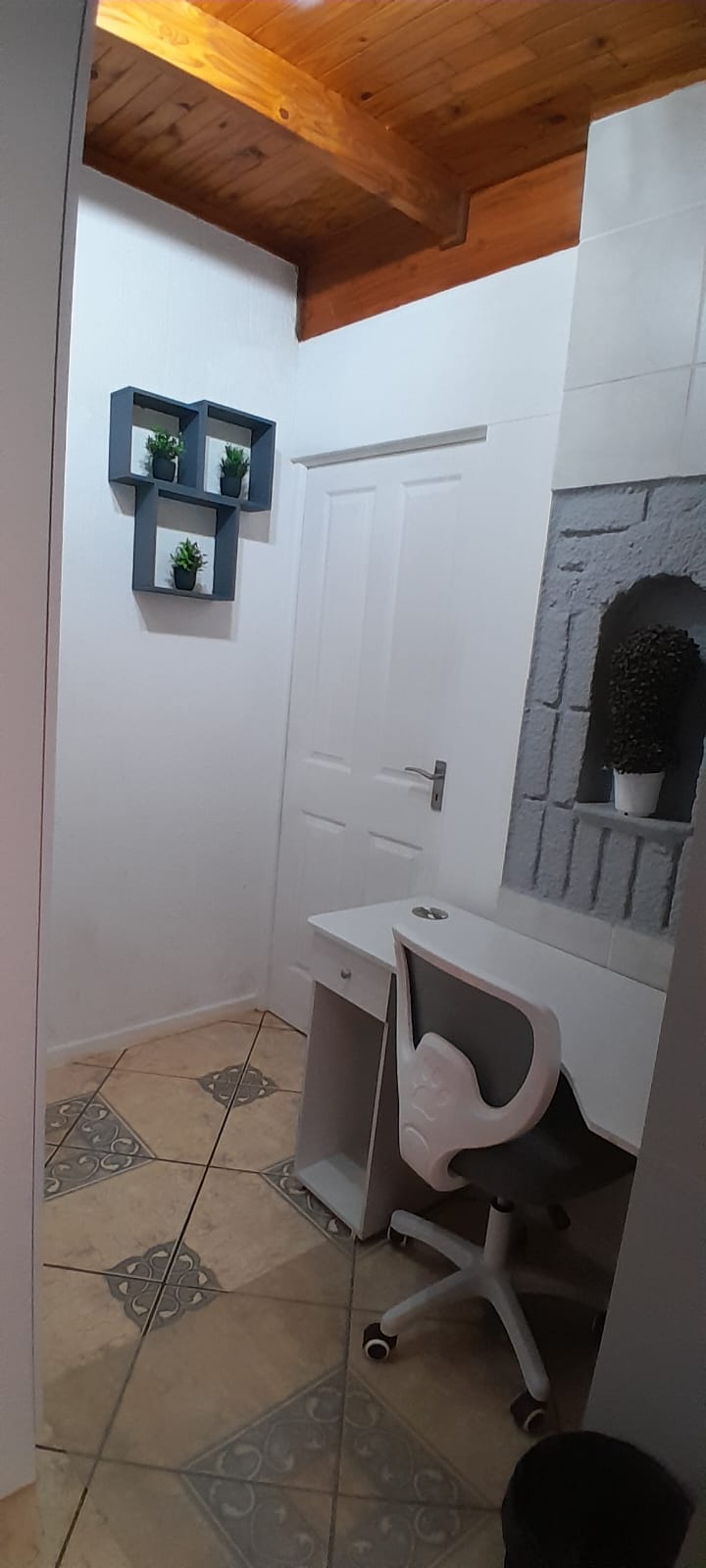 1 Bedroom Property for Sale in Wierdapark Gauteng