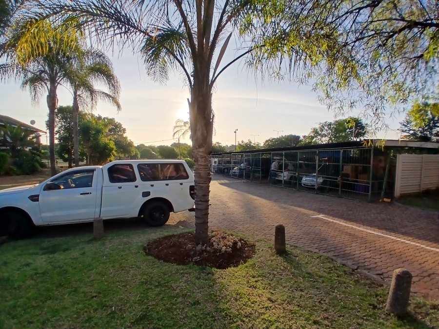2 Bedroom Property for Sale in Lyttelton Manor Gauteng