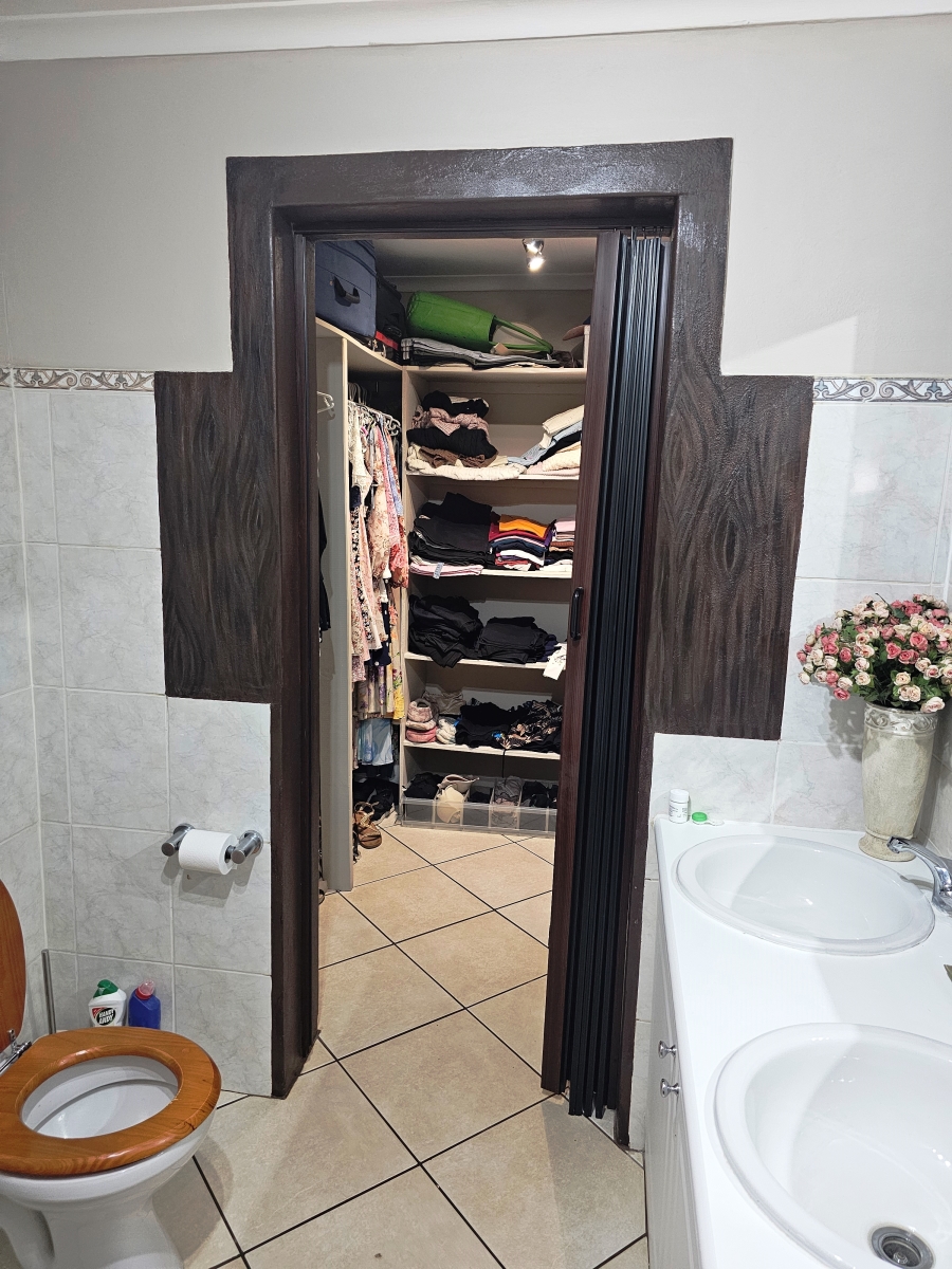 4 Bedroom Property for Sale in Montana Gauteng