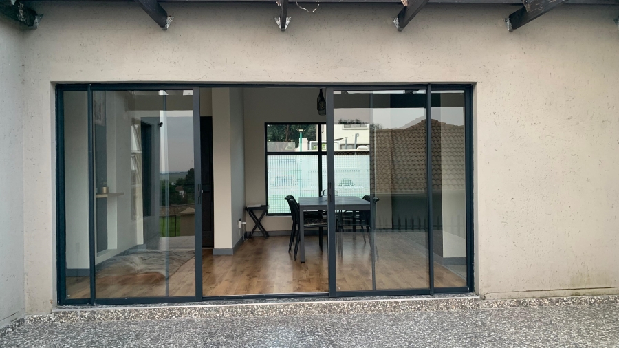 4 Bedroom Property for Sale in Bronkhorstbaai Dorp Gauteng