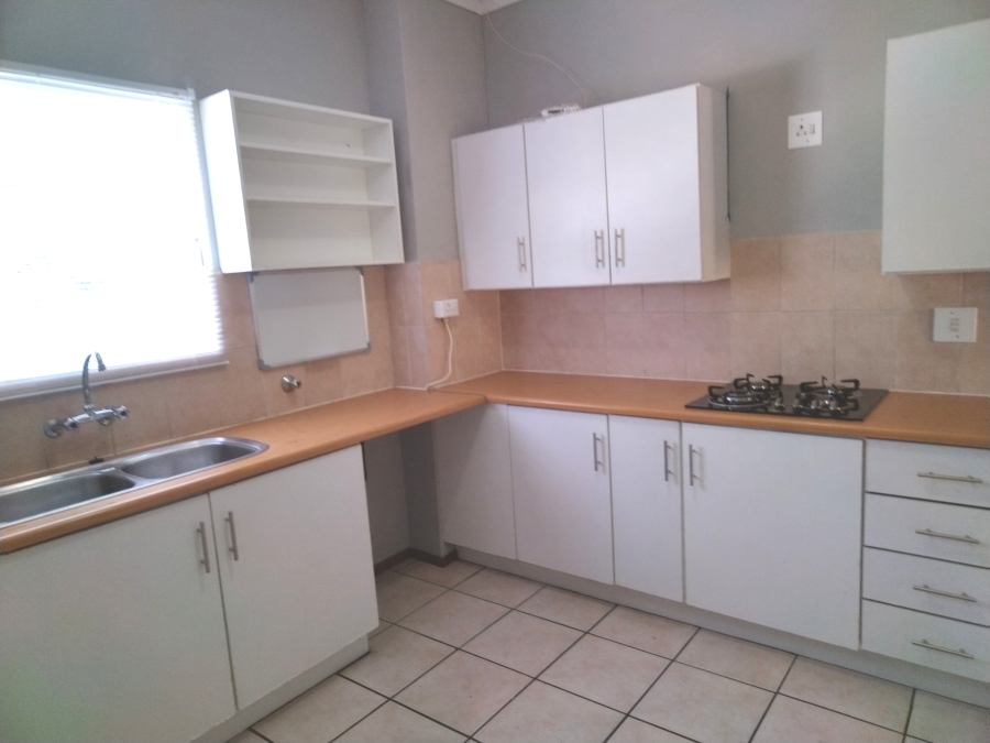 2 Bedroom Property for Sale in Sharonlea Gauteng