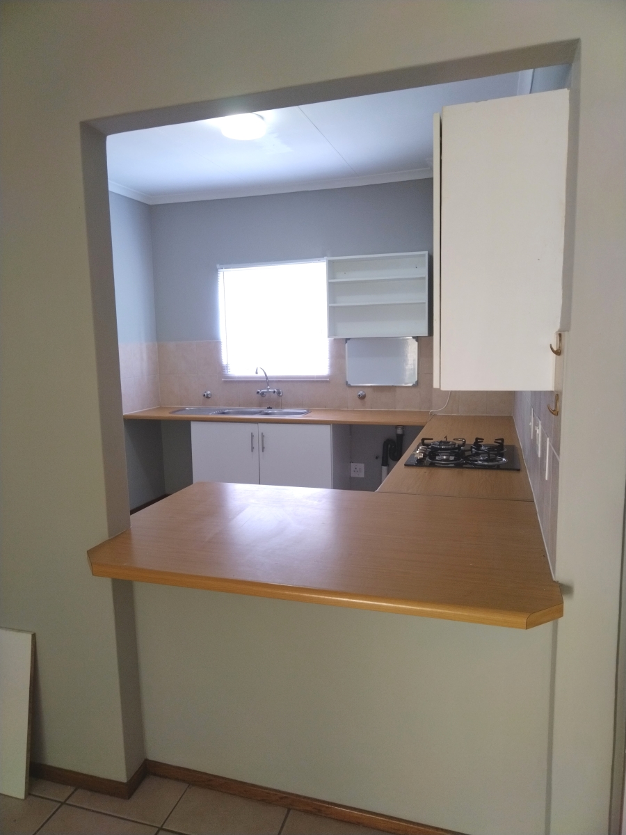 2 Bedroom Property for Sale in Sharonlea Gauteng