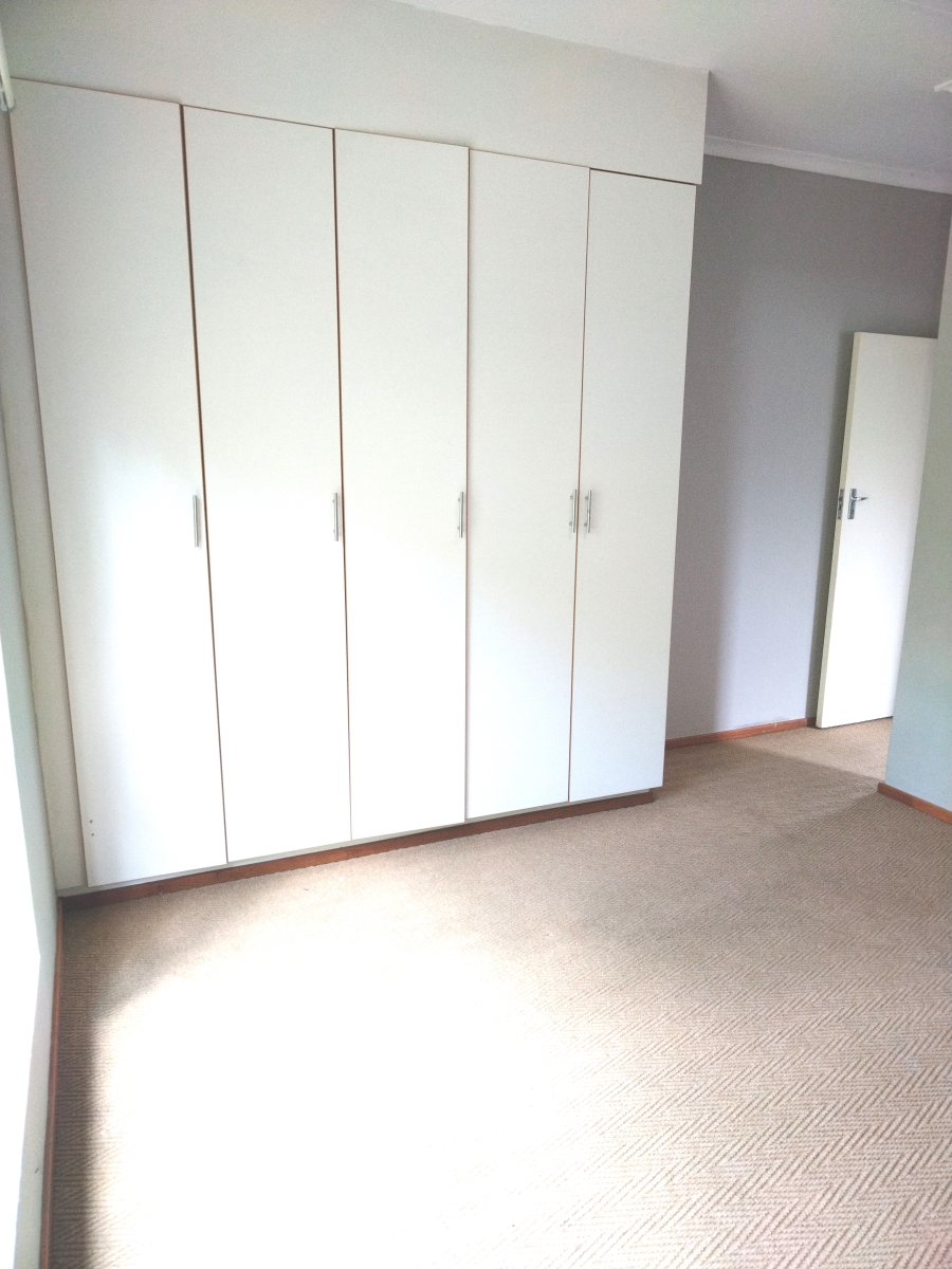 2 Bedroom Property for Sale in Sharonlea Gauteng