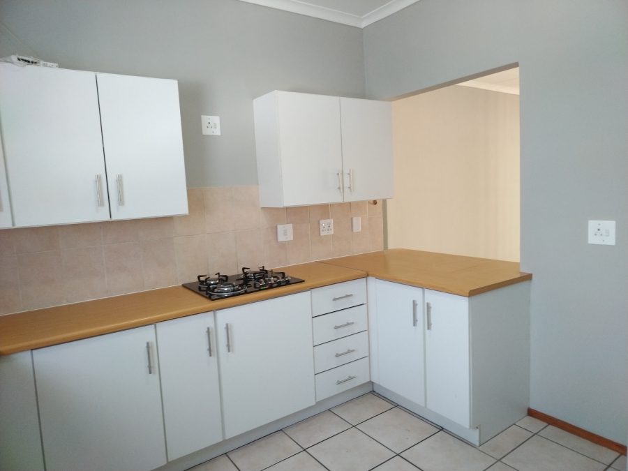 2 Bedroom Property for Sale in Sharonlea Gauteng