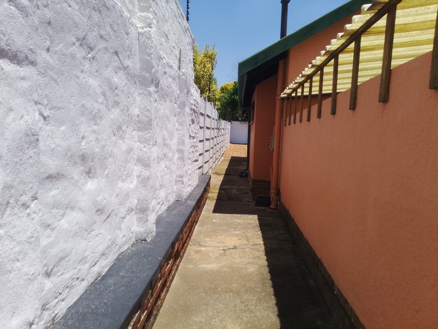 3 Bedroom Property for Sale in Blairgowrie Gauteng