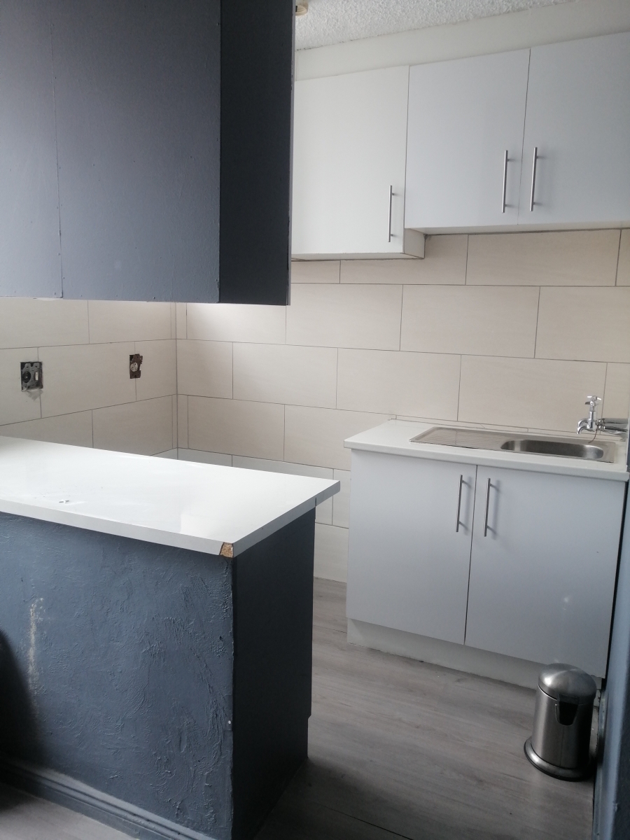 To Let 1 Bedroom Property for Rent in Arcadia Gauteng