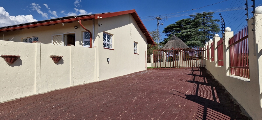 3 Bedroom Property for Sale in West Park Gauteng