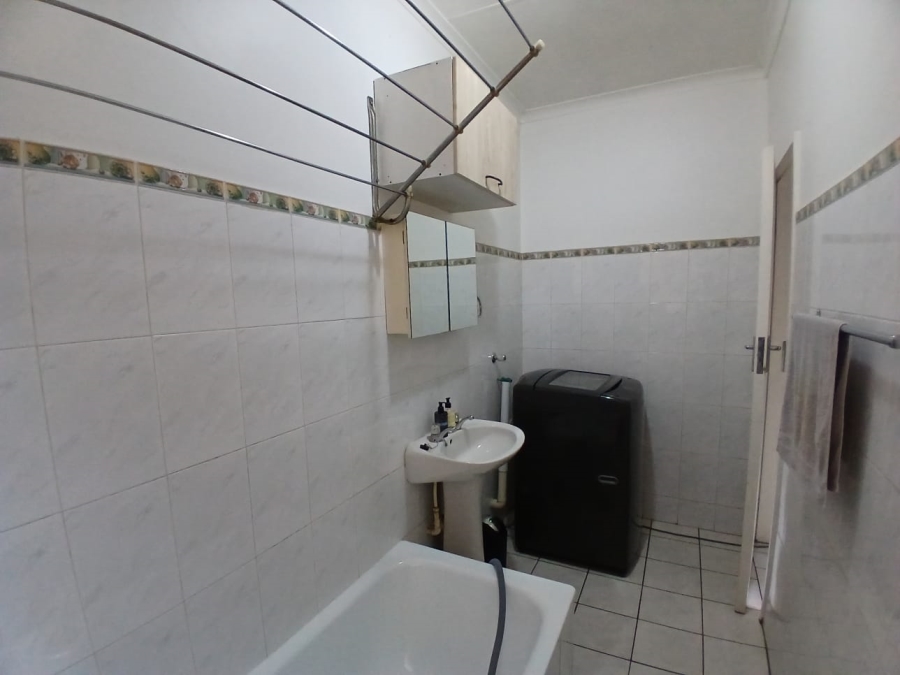 3 Bedroom Property for Sale in Zwartkop Gauteng