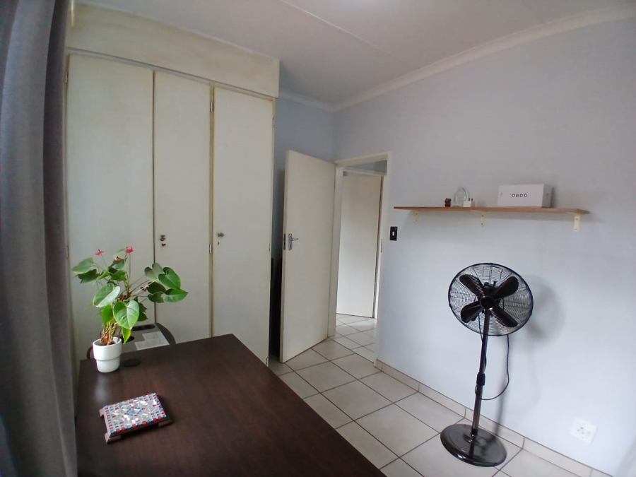 3 Bedroom Property for Sale in Zwartkop Gauteng