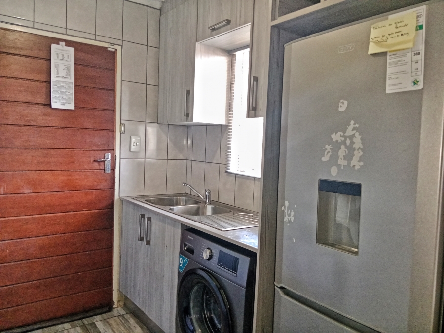 To Let 3 Bedroom Property for Rent in Gem Valley Gauteng